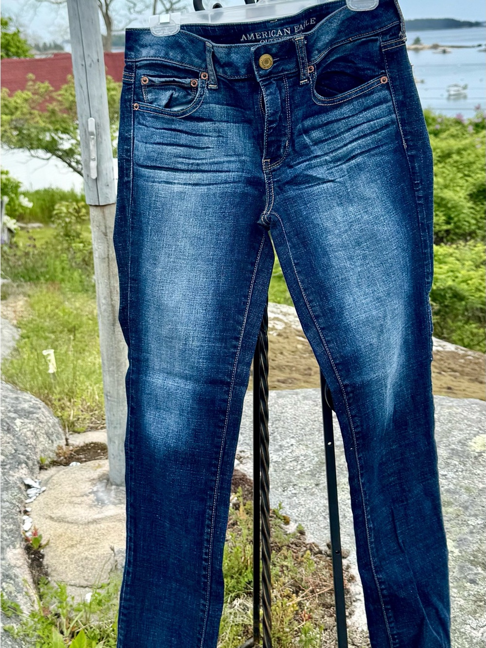 American eagle Outfitters Straight super stretch size 10 Great conditions
